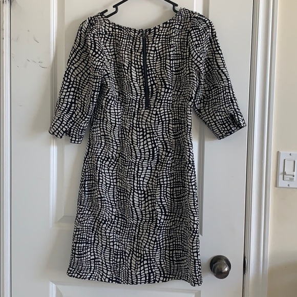 Jacob Shift Dress - Picture 2 of 3